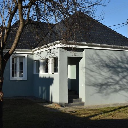Flh - Grandparent'S House- A Small Beautiful House Sibiu Exterior photo